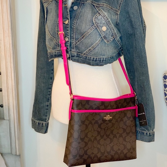 Coach Messenger Bag - Picture 3 of 5